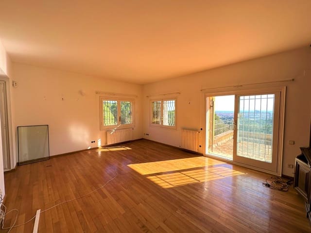 8 quarto Moradia para venda em Palamós com piscina garagem - 995 000 € (Ref: 7383107)