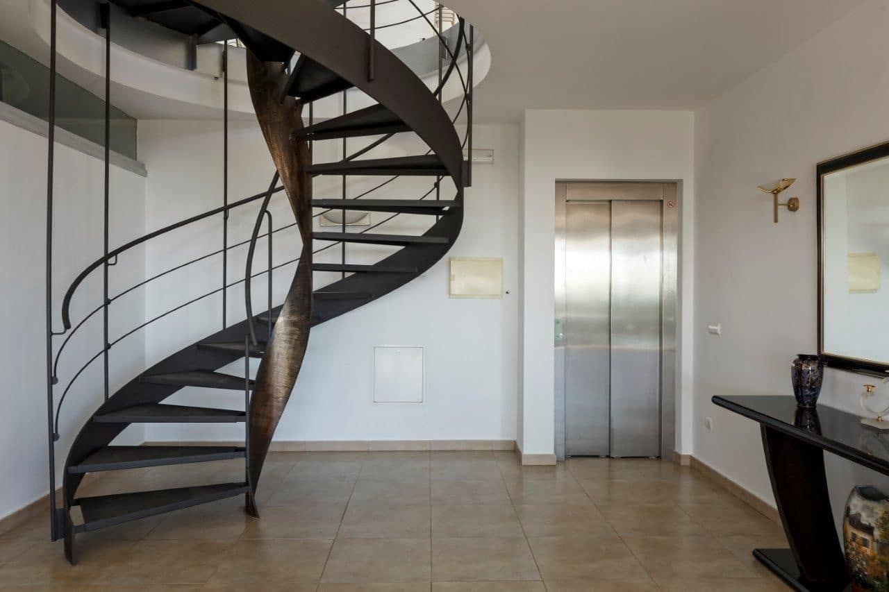 4 soveværelse Villa til salg i Tamariu med swimmingpool garage - € 1.590.000 (Ref: 7604602)