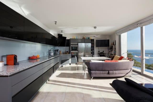 4 camera da letto Villa in vendita in Tamariu, Palafrugell con piscina garage - 1.590.000 € (Rif: 7604602)