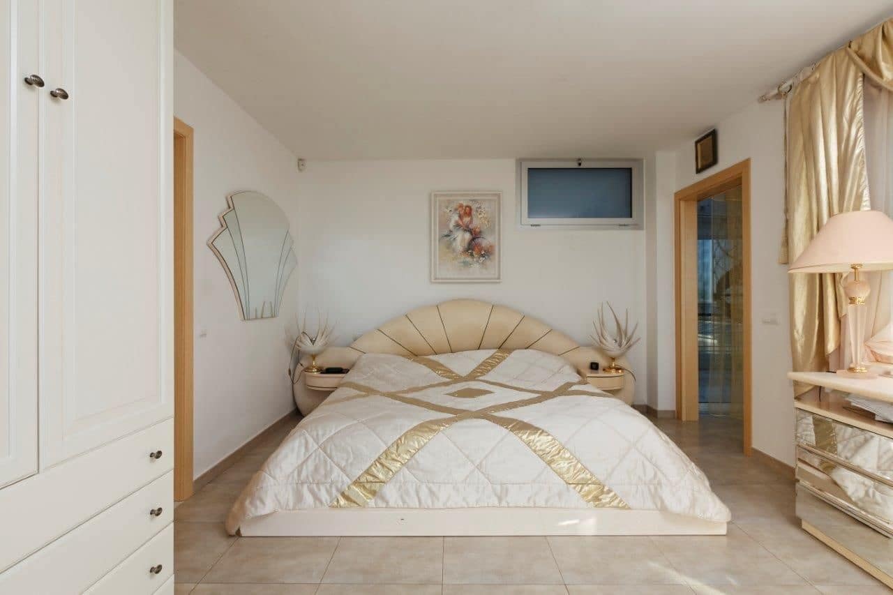 4 soveværelse Villa til salg i Tamariu med swimmingpool garage - € 1.590.000 (Ref: 7604602)