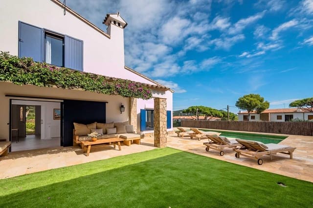 5 chambre Villa/Maison à vendre à Calella de Palafrugell, Palafrugell avec piscine - 1 750 000 € (Ref: 7615079)