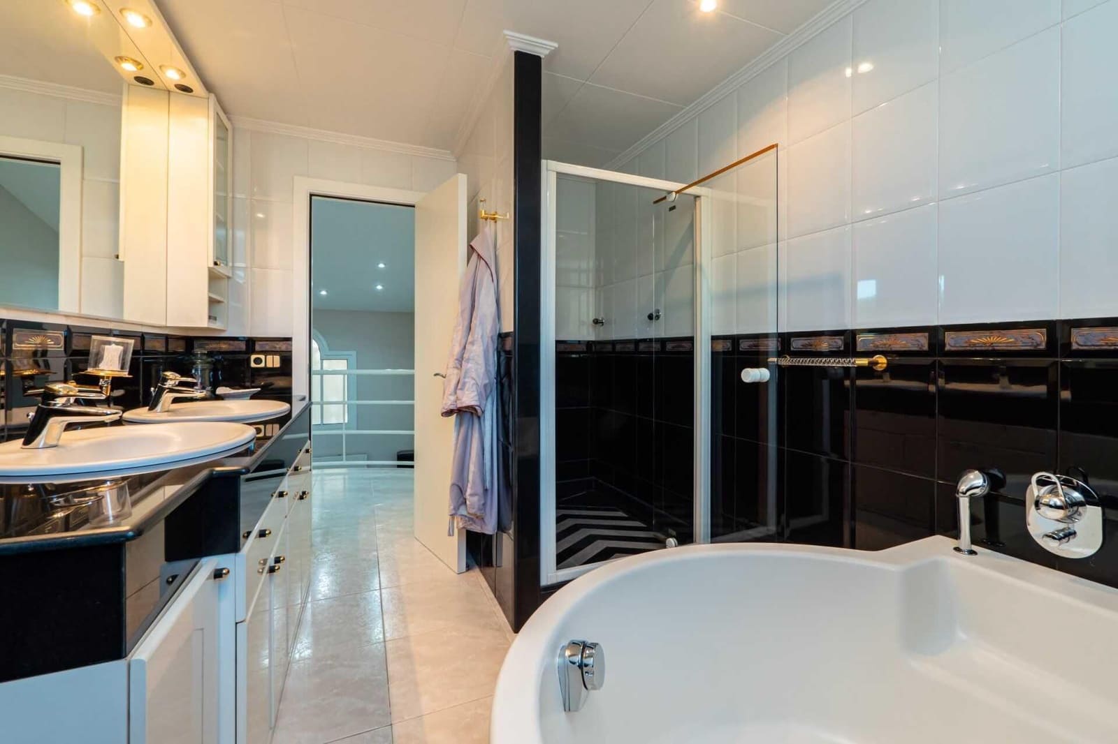 3 soveværelse Villa til salg i Calella med swimmingpool - € 890.000 (Ref: 7670402)