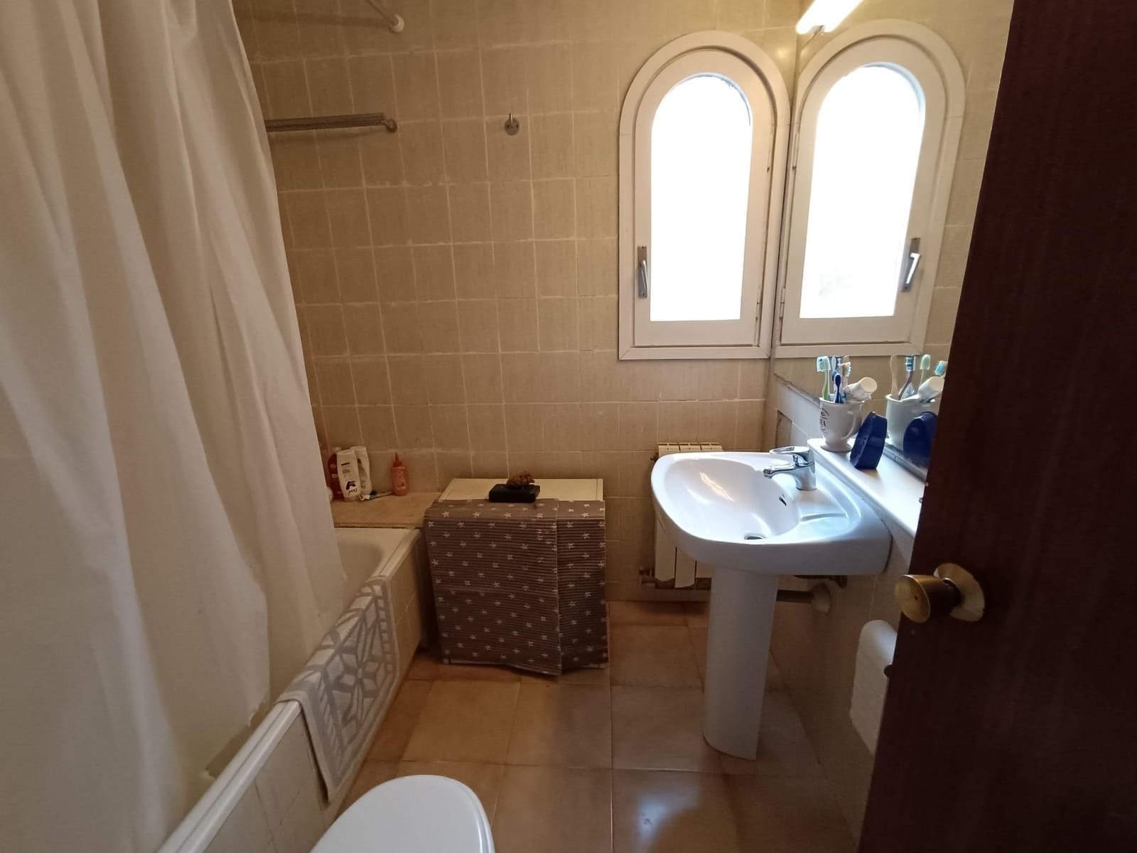 4 bedroom Terraced Villa for sale in Palafrugell - € 220,000 (Ref: 7982521)