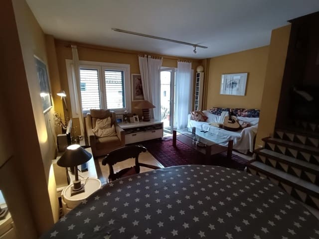 4 sovrum Radhus till salu i Palafrugell - 220 000 € (Ref: 7982521)