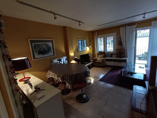 4 sovrum Radhus till salu i Palafrugell - 220 000 € (Ref: 7982521)