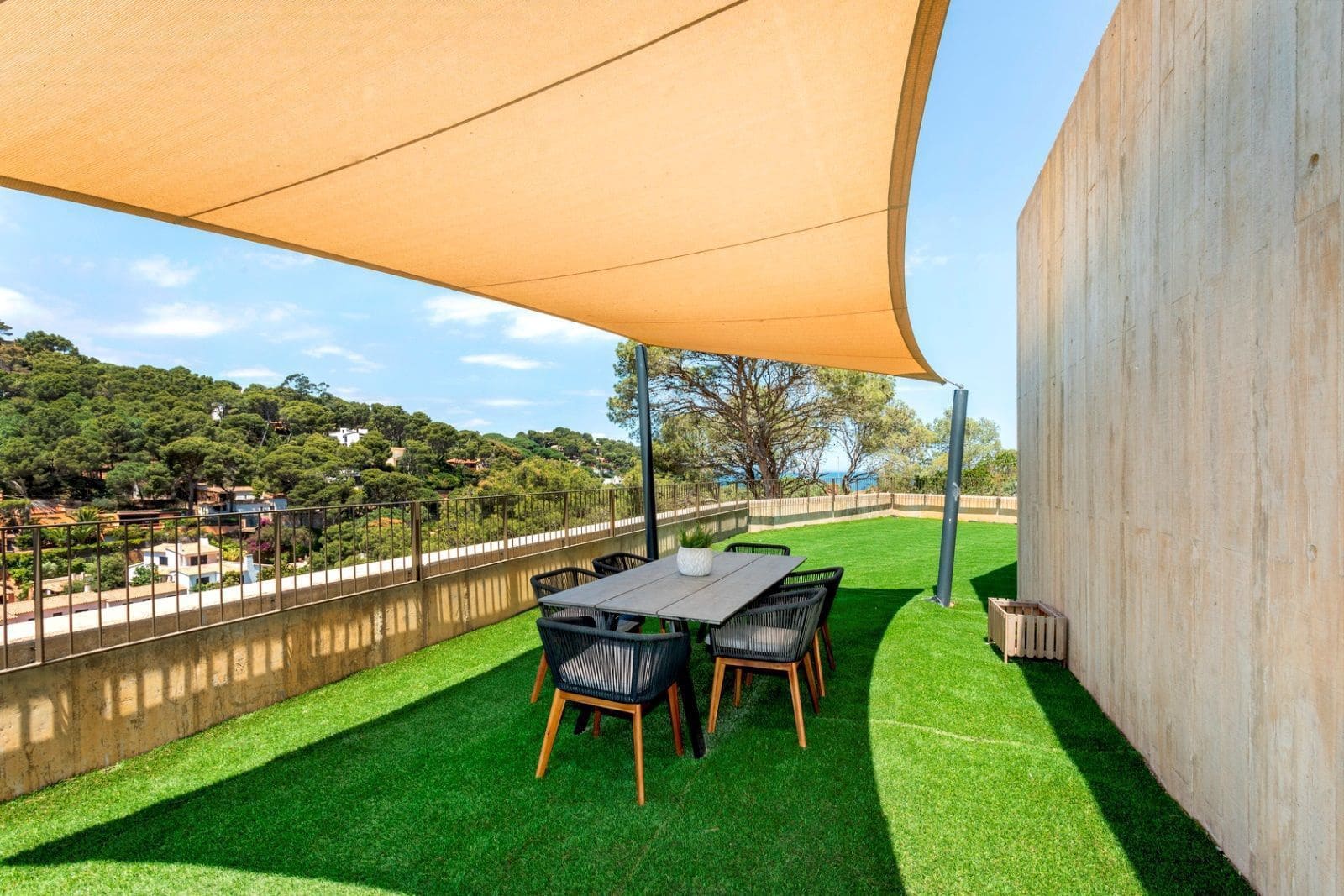 2 soveværelse Lejlighed til salg i Begur med swimmingpool - € 564.000 (Ref: 8053904)