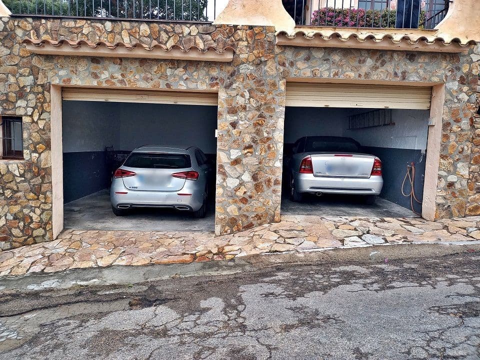 3 soveværelse Villa til salg i Santa Cristina d'Aro - € 695.000 (Ref: 8165809)