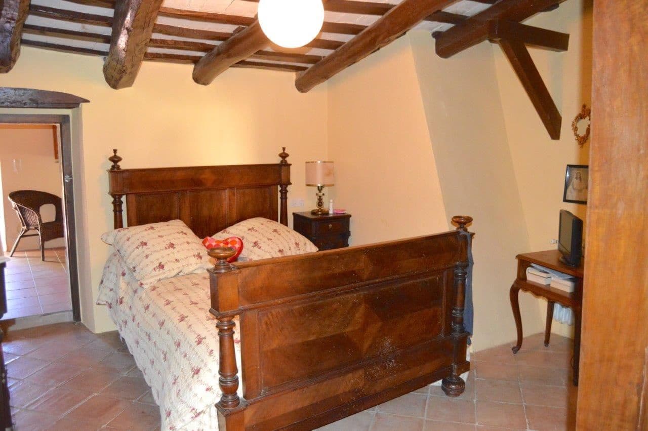 3 bedroom Villa for sale in Santa Cristina d'Aro - € 350,000 (Ref: 8226228)