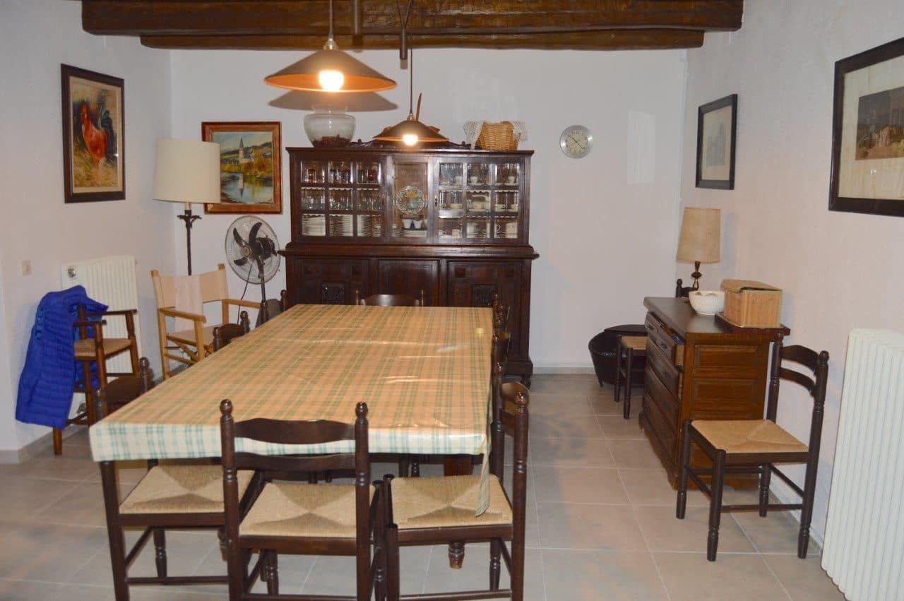 3 bedroom Villa for sale in Santa Cristina d'Aro - € 350,000 (Ref: 8226228)