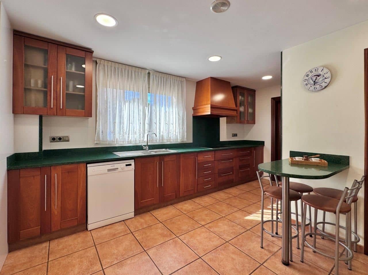 6 soveværelse Villa til salg i Sant Antoni de Calonge med swimmingpool garage - € 945.000 (Ref: 8268328)