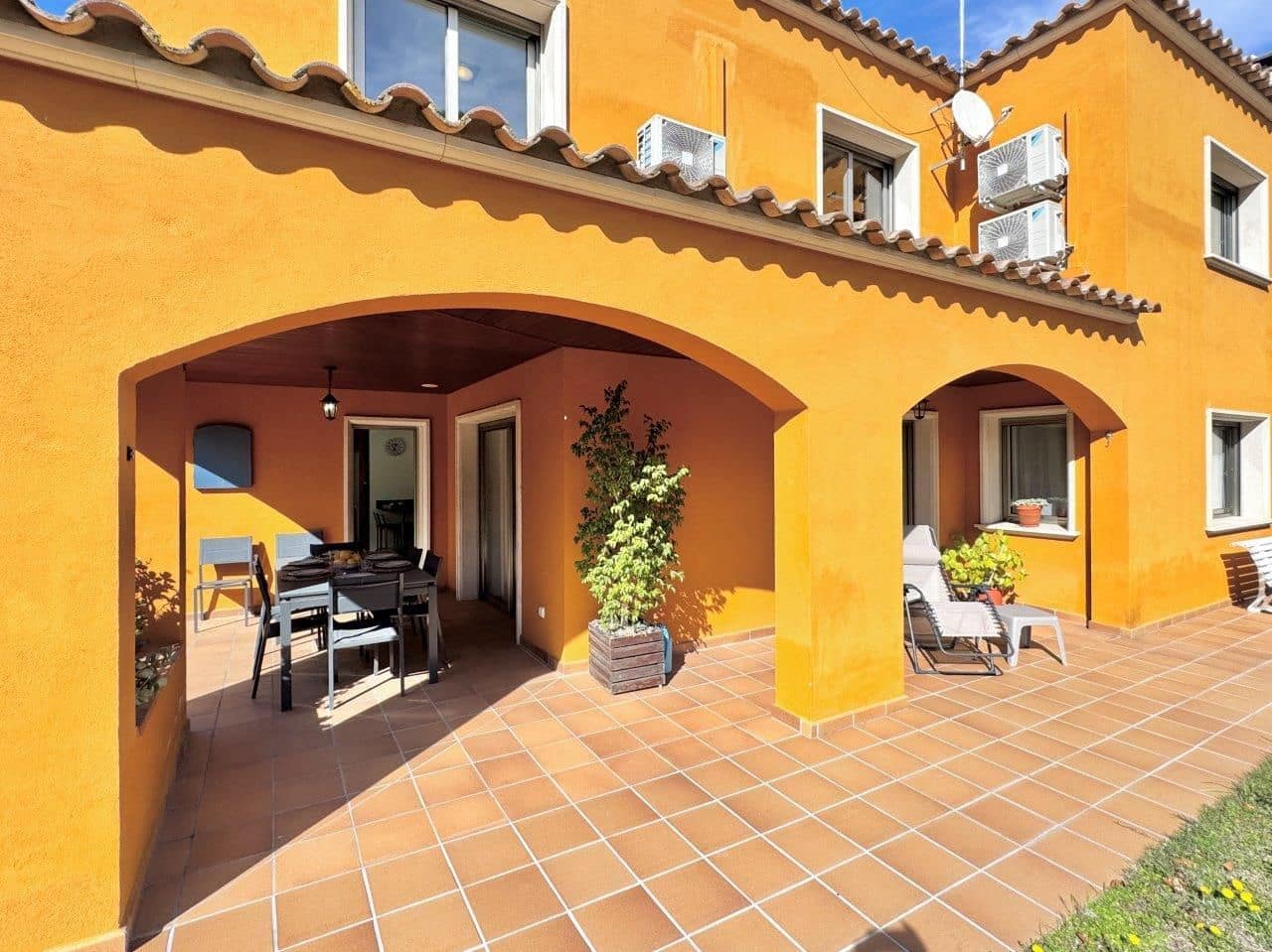 6 soveværelse Villa til salg i Sant Antoni de Calonge med swimmingpool garage - € 945.000 (Ref: 8268328)