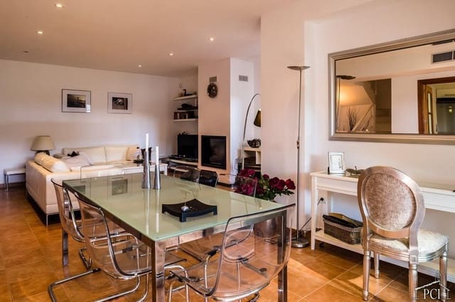 3 soverom Rekkehus til salgs i Palafrugell med svømmebasseng garasje - € 550 000 (Ref: 8359681)