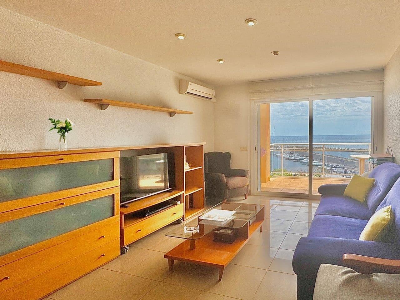 3 bedroom Penthouse for sale in Palamos with garage - € 637,000 (Ref: 8383034)