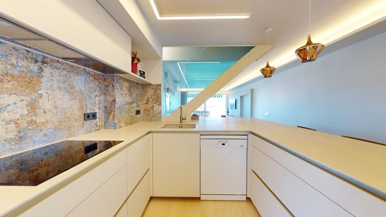 3 makuuhuone Kattohuoneisto myytävänä paikassa Platja d'Aro mukana 
autotalli - 890 000 € (Ref: 8419551)