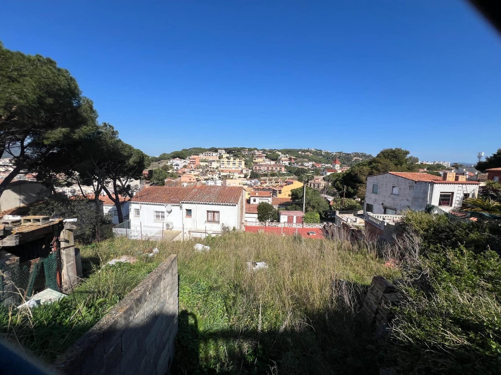 Grunde uden byggetilladelser til salg i Sant Feliu de Guixols - € 350.000 (Ref: 8671838)