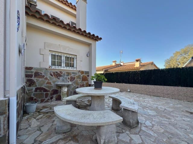 5 makuuhuone Huvila myytävänä paikassa Santa Cristina d'Aro - 695 000 € (Ref: 8689503)