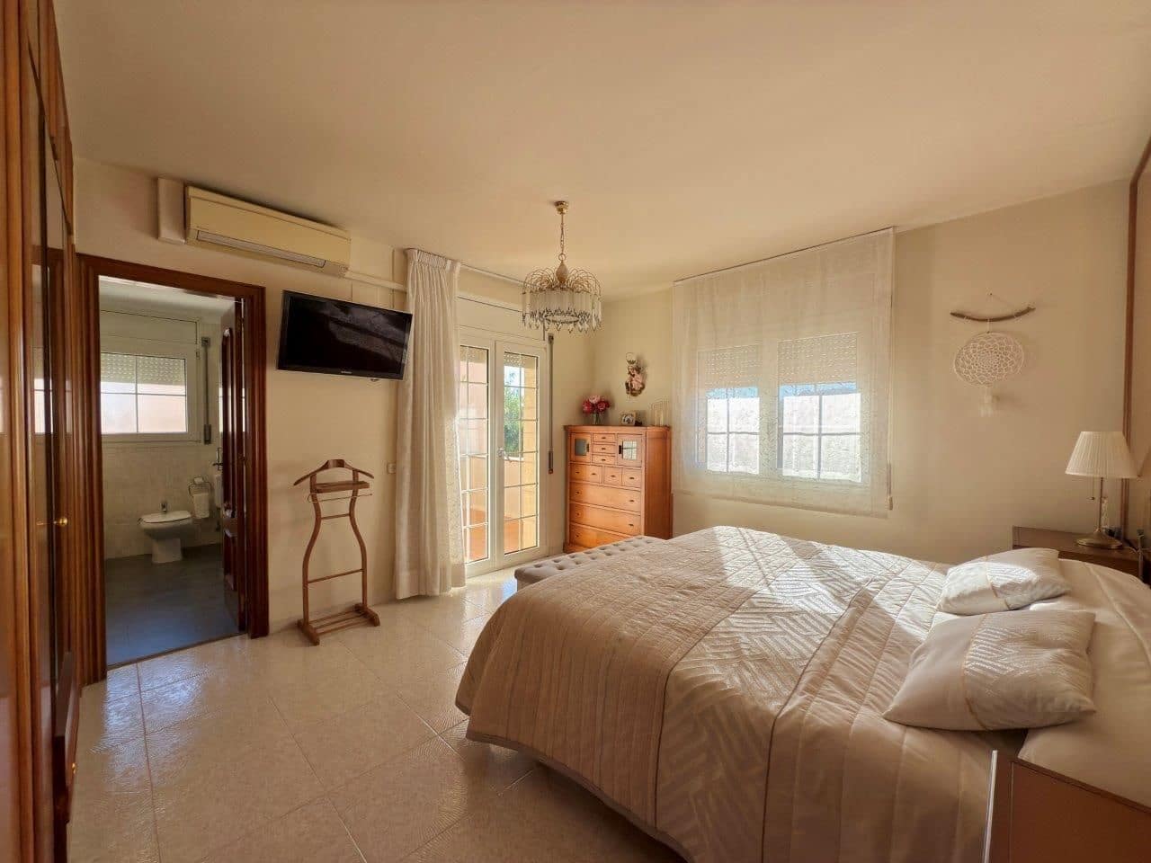 5 soveværelse Villa til salg i Santa Cristina d'Aro - € 695.000 (Ref: 8689503)