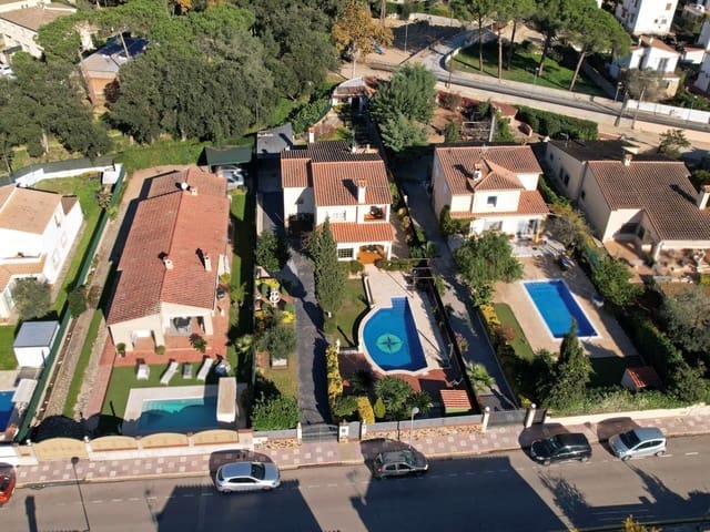 5 makuuhuone Huvila myytävänä paikassa Santa Cristina d'Aro - 695 000 € (Ref: 8689503)