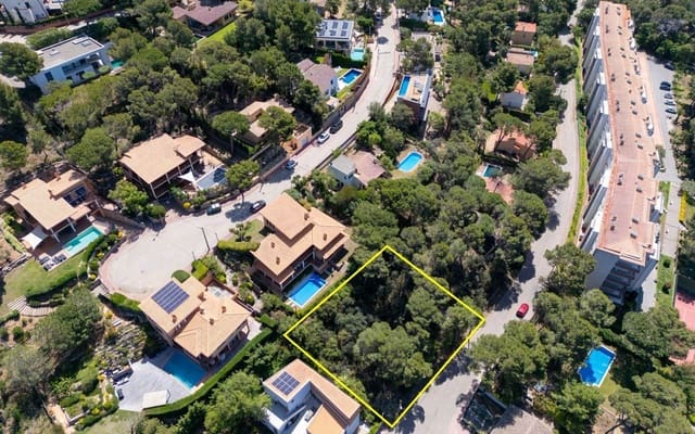 Landgrundstück zu verkaufen in Tamariu, Palafrugell - 192.000 € (Ref: 8938936)