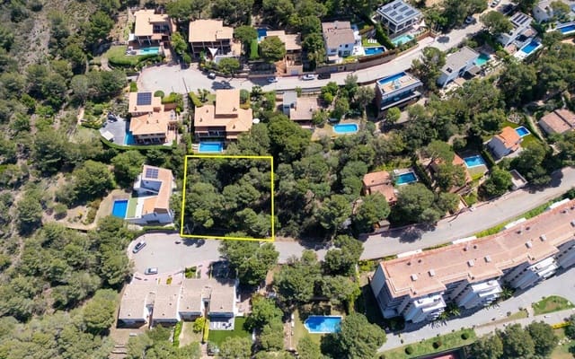 Landgrundstück zu verkaufen in Tamariu, Palafrugell - 192.000 € (Ref: 8938936)