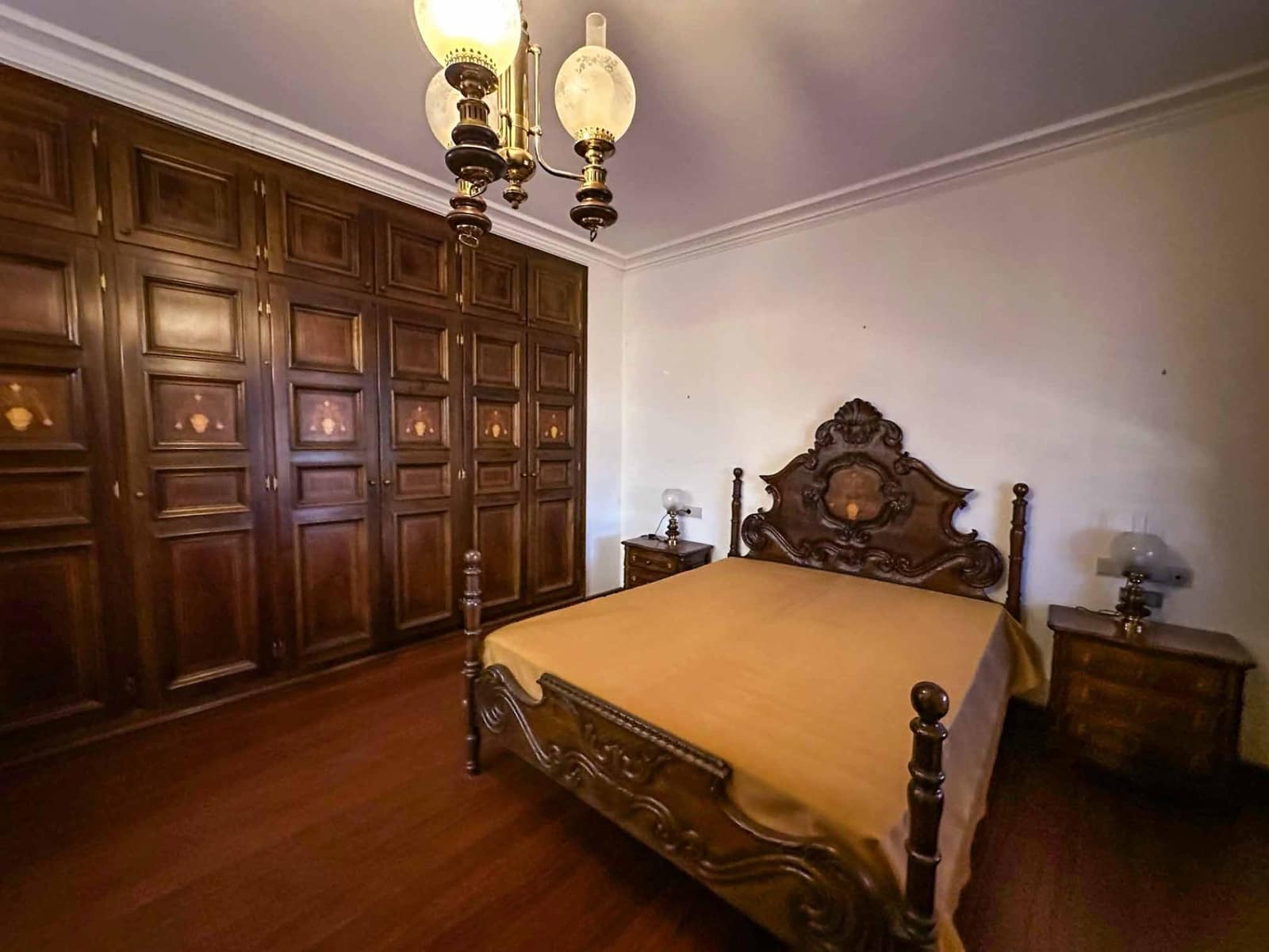 5 slaapkamer Villa te koop in Ordis met garage - € 580.000 (Ref: 8994052)