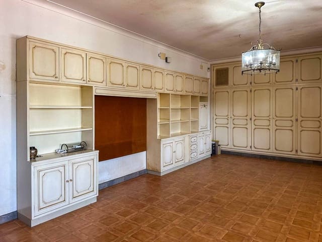 Chalet de 5 habitaciones en Ordis en venta con piscina garaje - 475.000 € (Ref: 8994052)