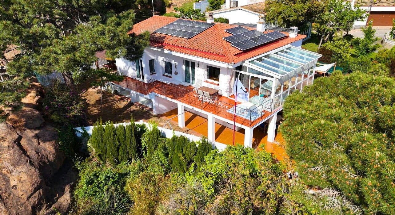 3 soveværelse Villa til salg i Sant Feliu de Guixols - € 975.000 (Ref: 9020779)