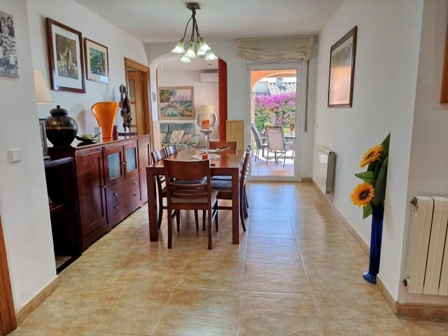 3 quarto Moradia para venda em Calonge i Sant Antoni com piscina - 490 000 € (Ref: 9059268)