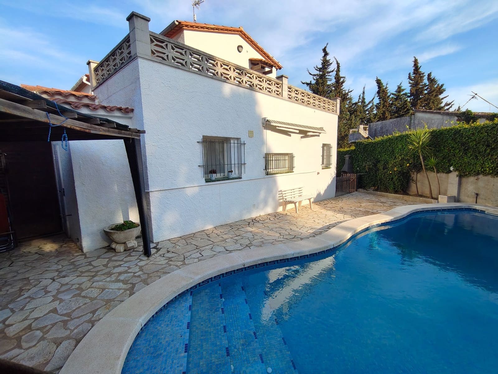 4 makuuhuone Huvila myytävänä paikassa Sant Antoni de Calonge mukana uima-altaan 
autotalli - 525 000 € (Ref: 9110157)