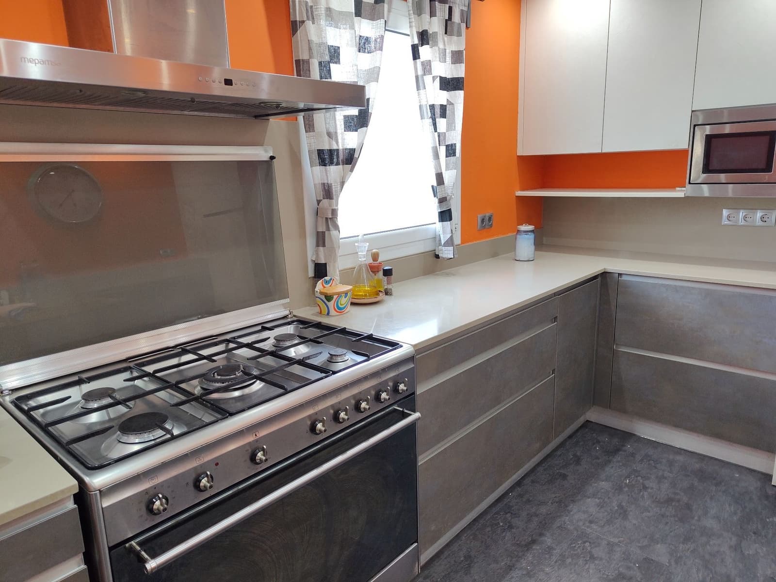 4 makuuhuone Huvila myytävänä paikassa Sant Antoni de Calonge mukana uima-altaan 
autotalli - 525 000 € (Ref: 9110157)