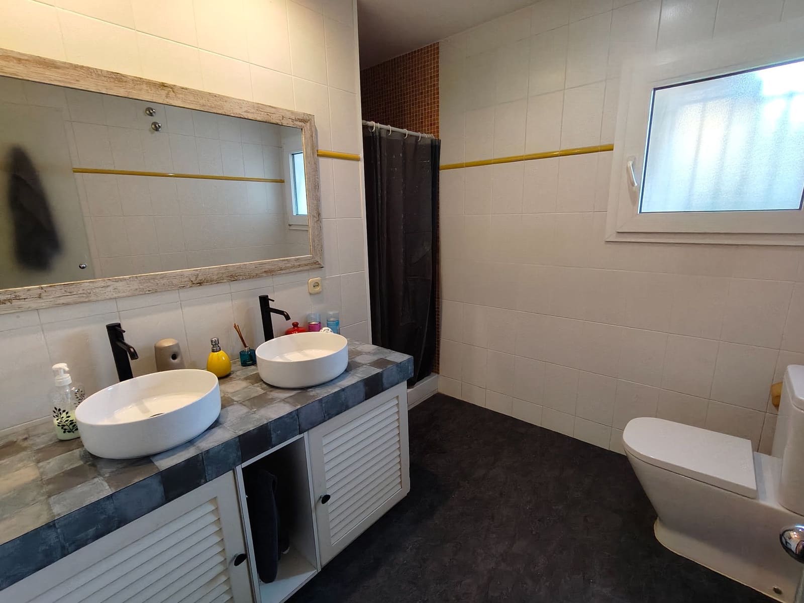 4 makuuhuone Huvila myytävänä paikassa Sant Antoni de Calonge mukana uima-altaan 
autotalli - 525 000 € (Ref: 9110157)