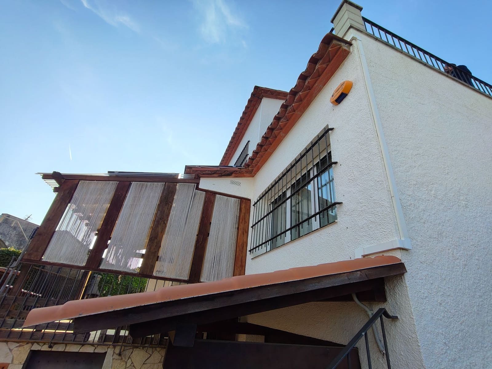 4 makuuhuone Huvila myytävänä paikassa Sant Antoni de Calonge mukana uima-altaan 
autotalli - 525 000 € (Ref: 9110157)