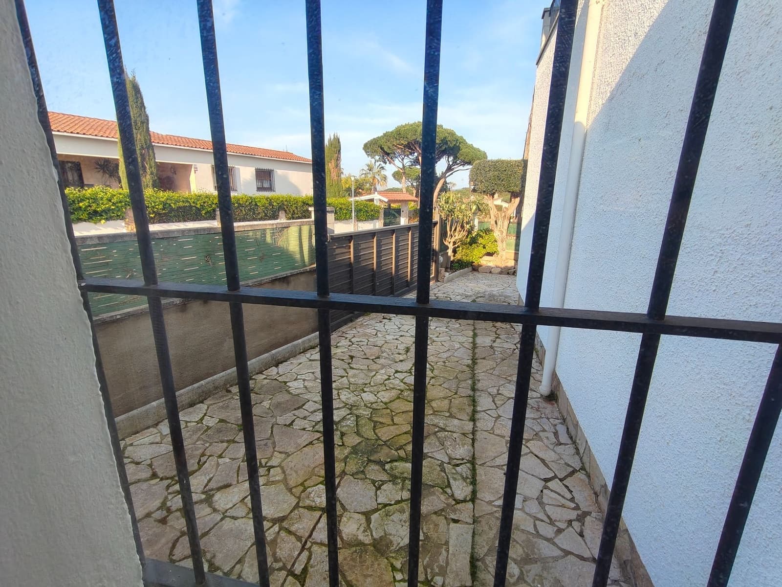 4 makuuhuone Huvila myytävänä paikassa Sant Antoni de Calonge mukana uima-altaan 
autotalli - 525 000 € (Ref: 9110157)