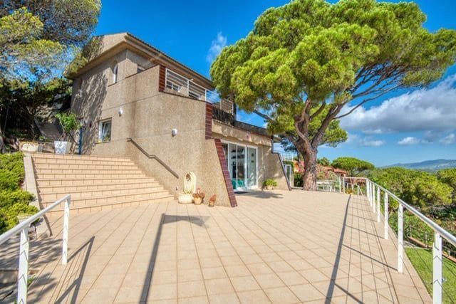 4 soveværelse Villa til salg i Sant Feliu de Guixols med swimmingpool - € 1.725.000 (Ref: 9183550)