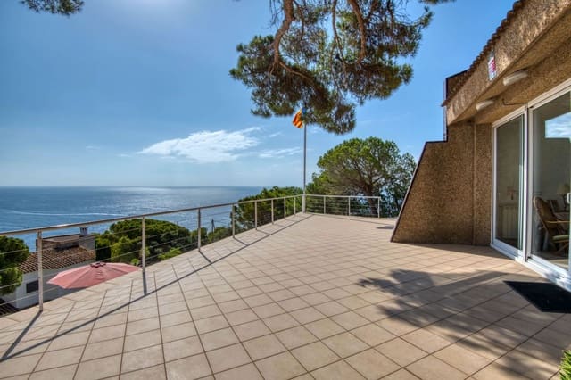 4 soveværelse Villa til salg i Sant Feliu de Guíxols med swimmingpool - € 1.725.000 (Ref: 9183550)