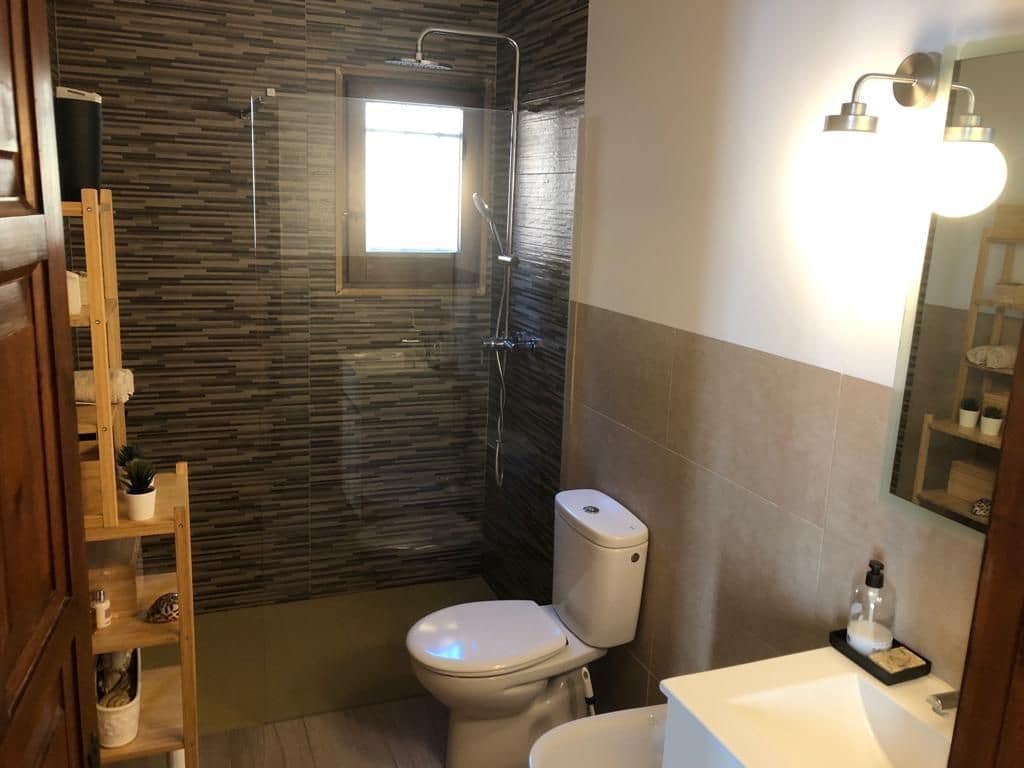 4 camera da letto Villa in vendita in Santa Cristina d'Aro con piscina garage - 385.000 € (Rif: 9185250)