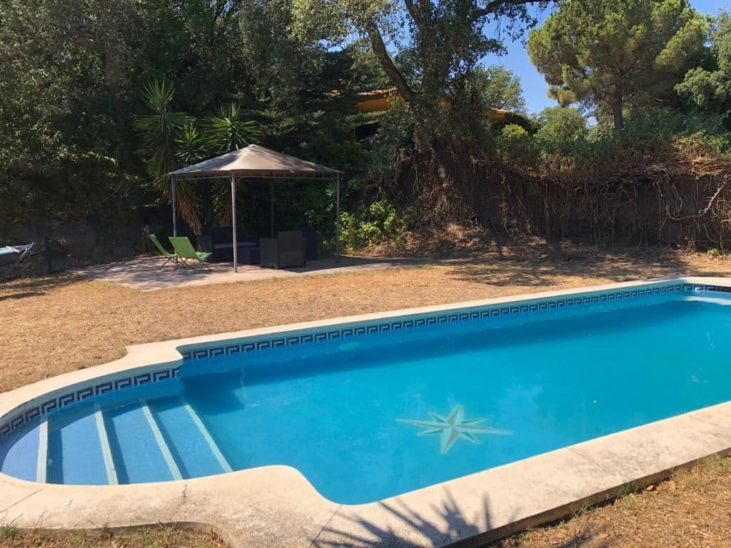 4 camera da letto Villa in vendita in Santa Cristina d'Aro con piscina garage - 385.000 € (Rif: 9185250)