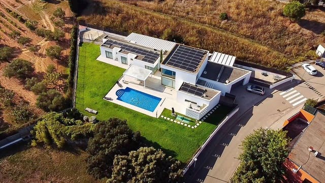 4 chambre Villa/Maison à vendre à Sant Antoni de Calonge, Calonge i Sant Antoni - 1 150 000 € (Ref: 9209136)