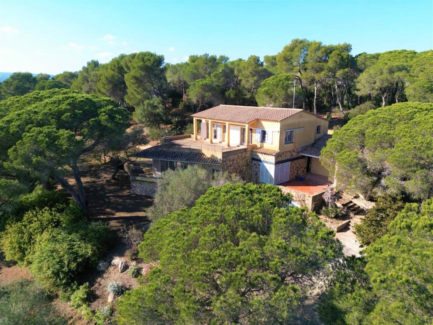 8 soveværelse Finca/Landehus til salg i Palamos med swimmingpool - € 1.300.000 (Ref: 9209137)