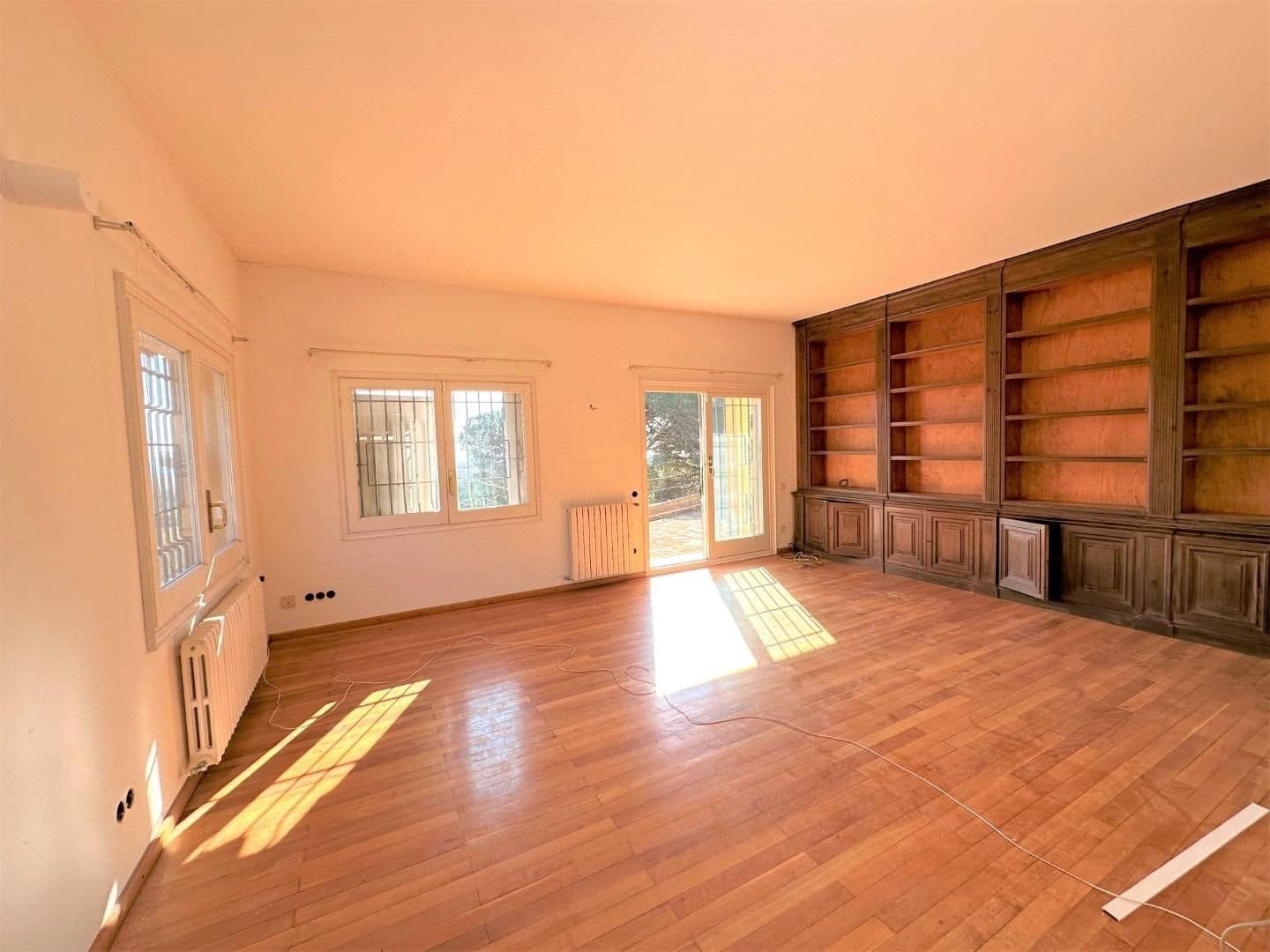 8 soveværelse Finca/Landehus til salg i Palamos med swimmingpool - € 1.300.000 (Ref: 9209137)