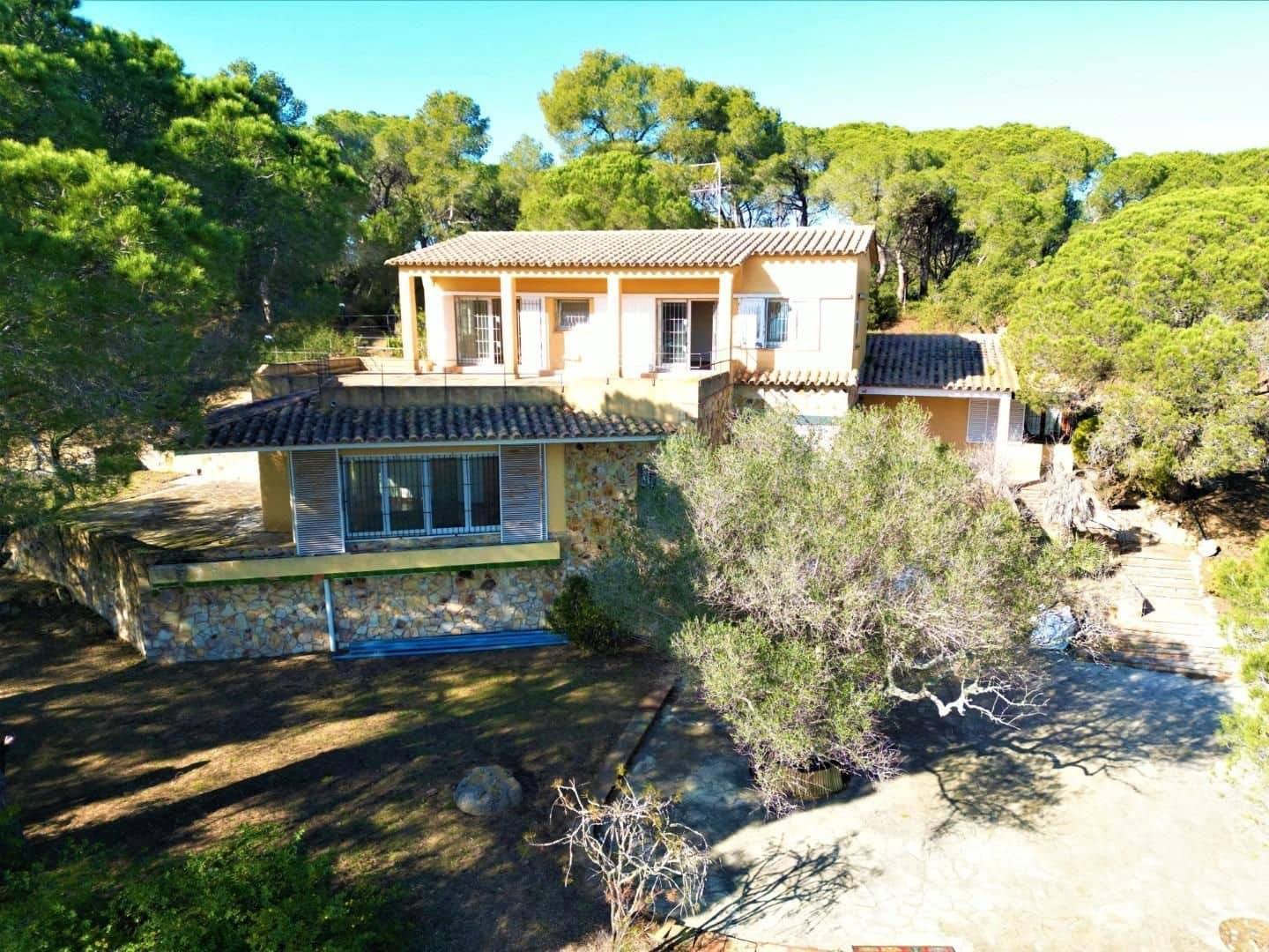 8 soveværelse Finca/Landehus til salg i Palamos med swimmingpool - € 1.300.000 (Ref: 9209137)