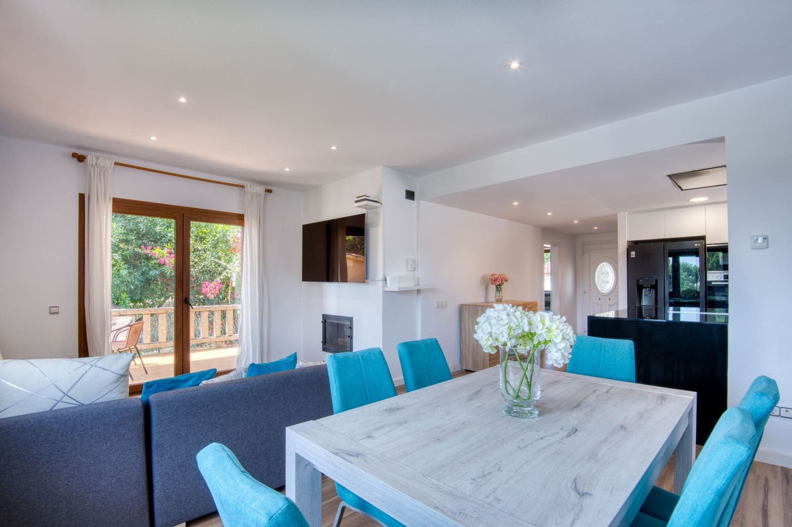 4 bedroom Villa for sale in Calonge i Sant Antoni - € 525,000 (Ref: 9217234)