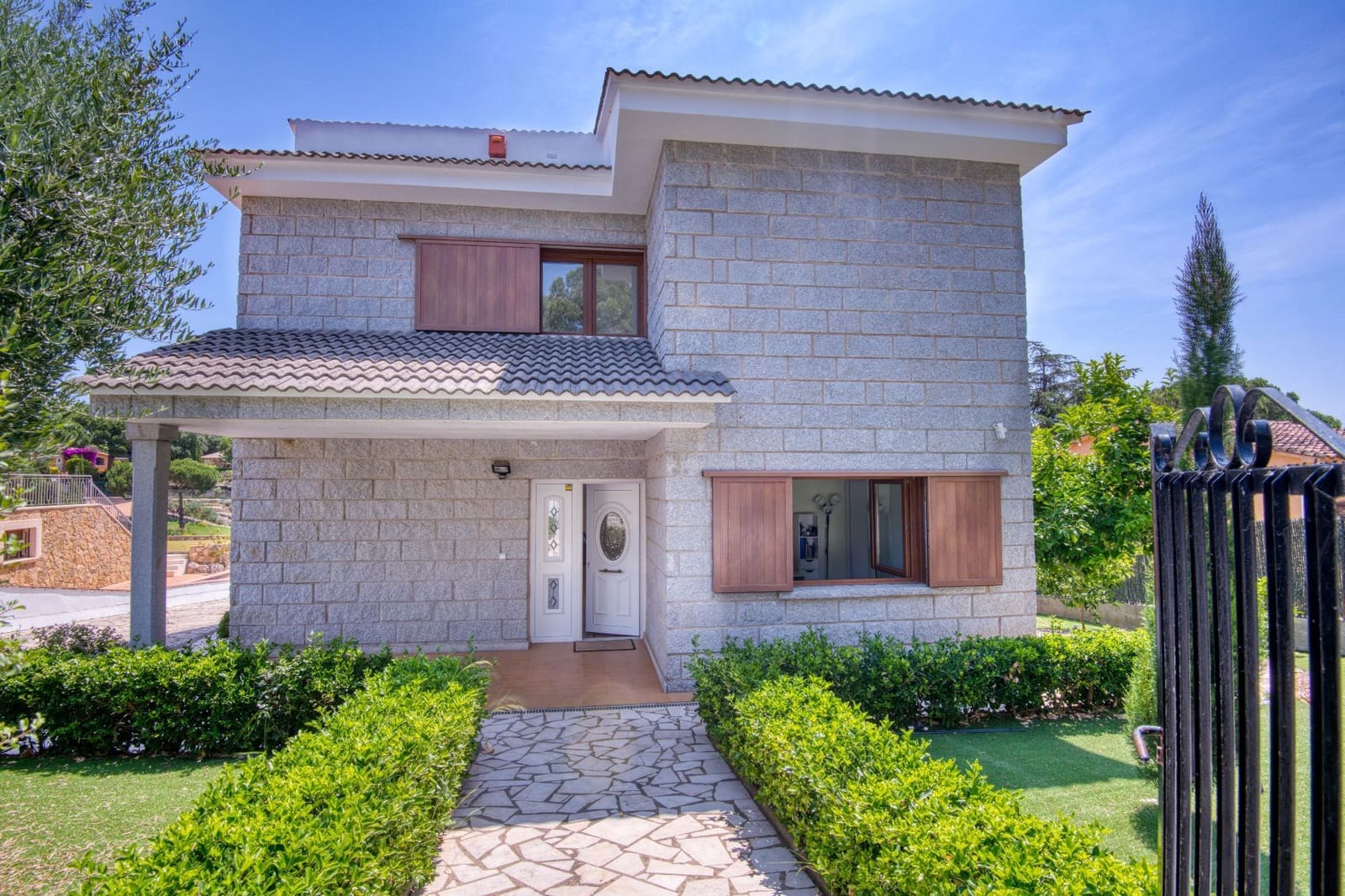 4 bedroom Villa for sale in Calonge i Sant Antoni - € 525,000 (Ref: 9217234)