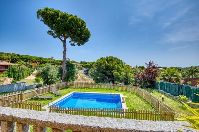 4 bedroom Villa for sale in Calonge i Sant Antoni - € 525,000 (Ref: 9217234)