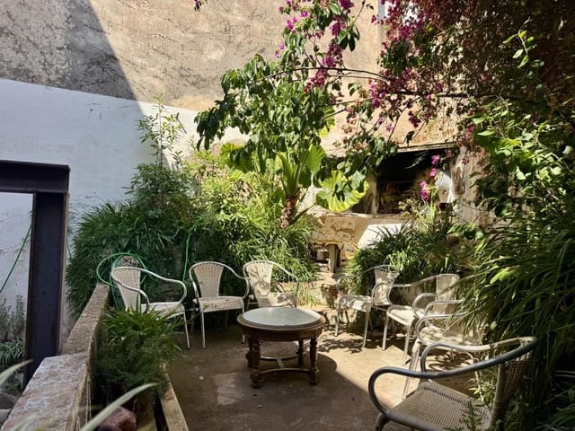 11 quarto Moradia em Banda para venda em Sant Feliu de Guíxols - 750 000 € (Ref: 9247001)