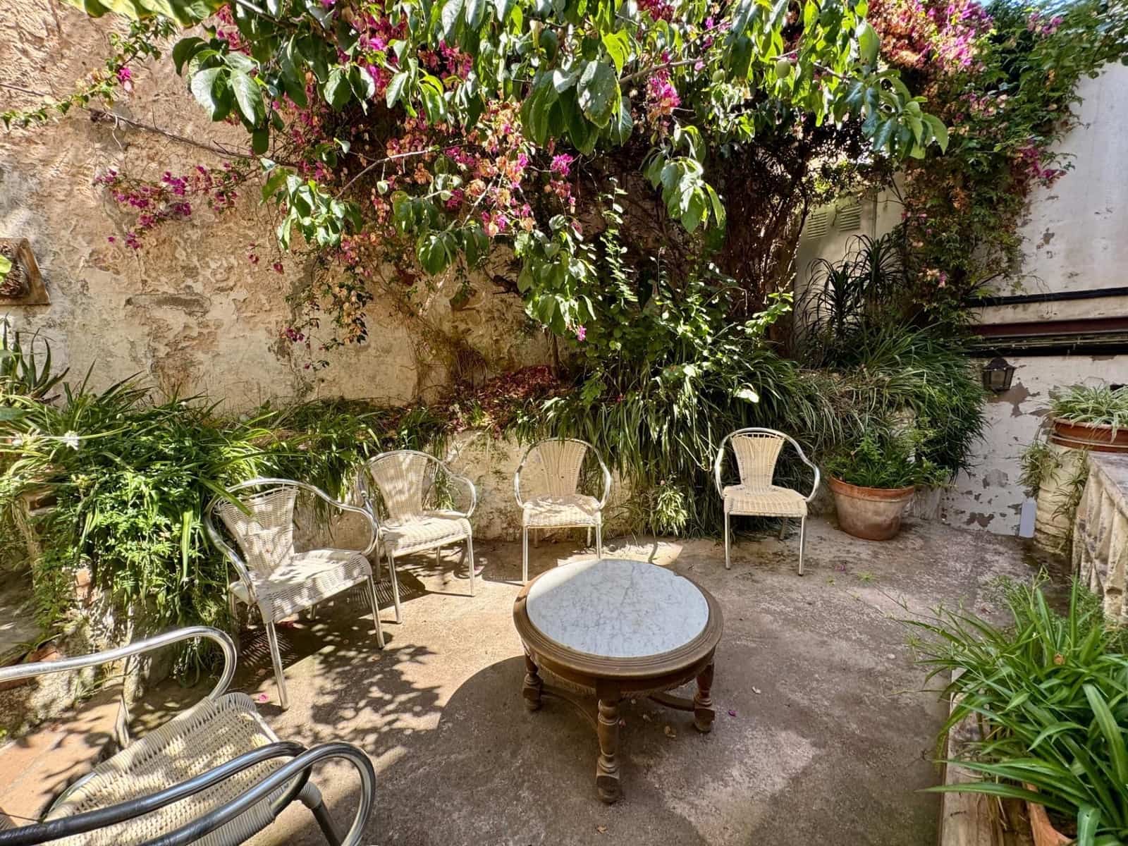 11 soveværelse Rækkehus til salg i Sant Feliu de Guixols - € 750.000 (Ref: 9247001)