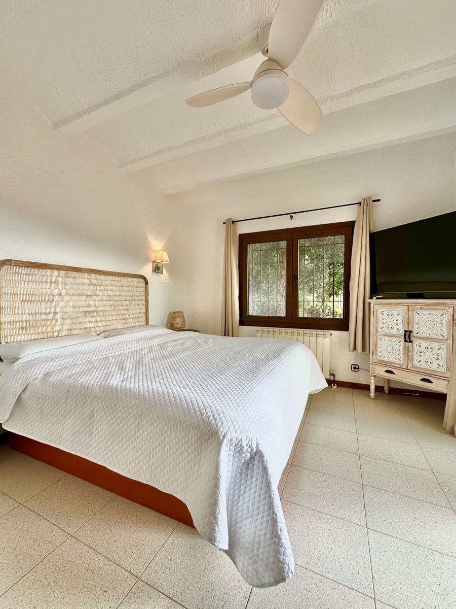 4 soverom Villa til salgs i Calonge i Sant Antoni med svømmebasseng garasje - € 735 000 (Ref: 9406279)