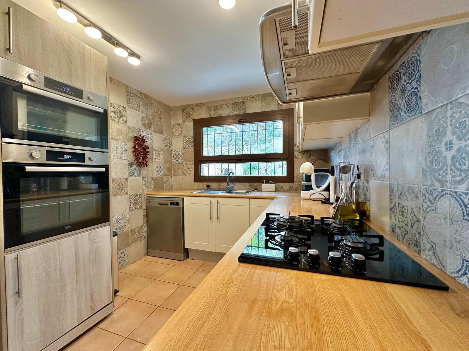 4 soverom Villa til salgs i Calonge i Sant Antoni med svømmebasseng garasje - € 735 000 (Ref: 9406279)