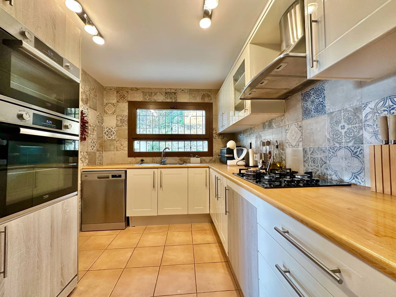 4 soverom Villa til salgs i Calonge i Sant Antoni med svømmebasseng garasje - € 735 000 (Ref: 9406279)