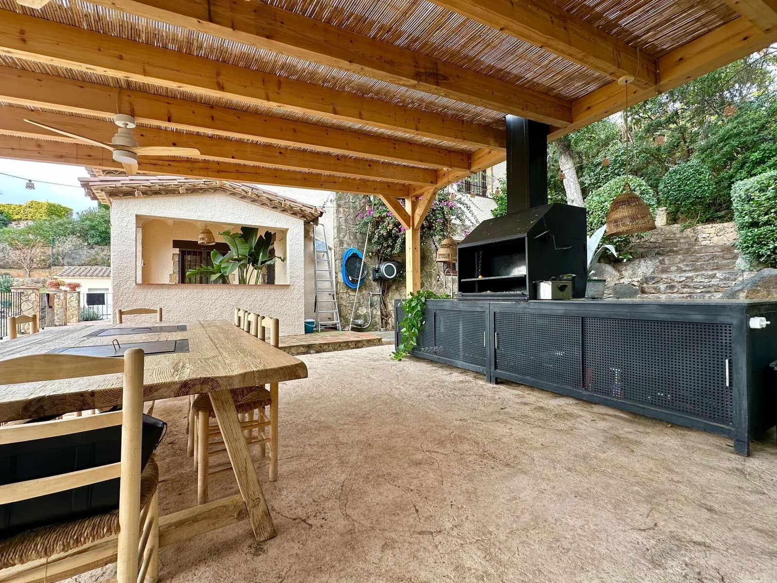 4 soverom Villa til salgs i Calonge i Sant Antoni med svømmebasseng garasje - € 735 000 (Ref: 9406279)